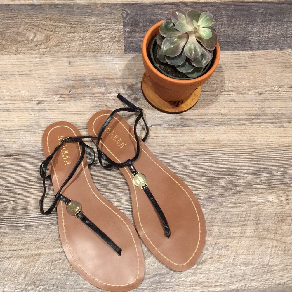🌻Ralph Lauren Sandals🌻